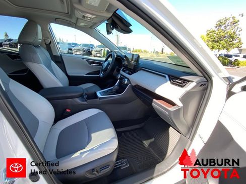 Certified 2025 Toyota RAV4 Limited w/ Advanced Technology Package AWD/4WD image 16
