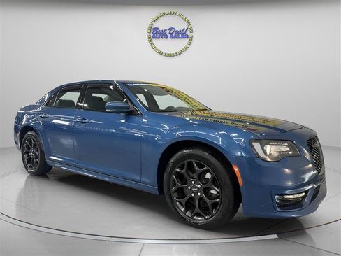 Used 2022 Chrysler 300 Touring L AWD/4WD image 7
