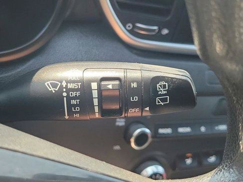 Used 2020 Kia Sportage LX FWD image 23