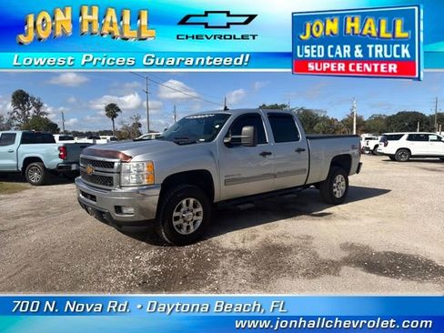 Used 2013 Chevrolet Silverado 3500 LT w/ Interior Plus Package image 2