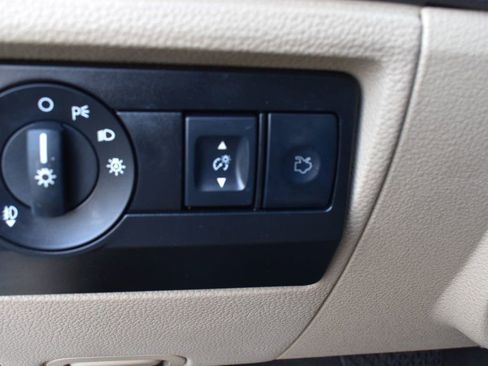 Used 2012 Ford Fusion SEL image 37