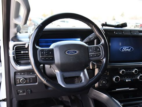 Used 2024 Ford F350 Lariat image 12