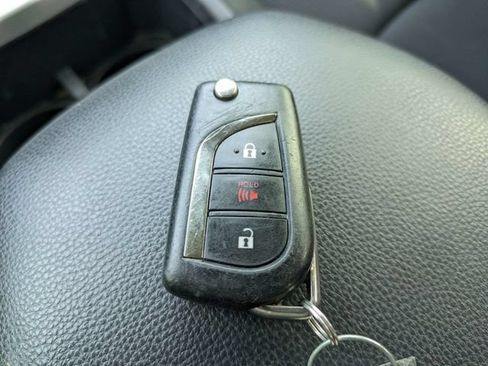 Used 2024 Toyota RAV4 LE AWD/4WD image 29