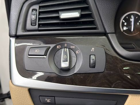 Used 2016 BMW 535i Sedan image 32