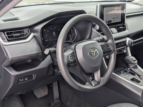 Used 2024 Toyota RAV4 LE image 14