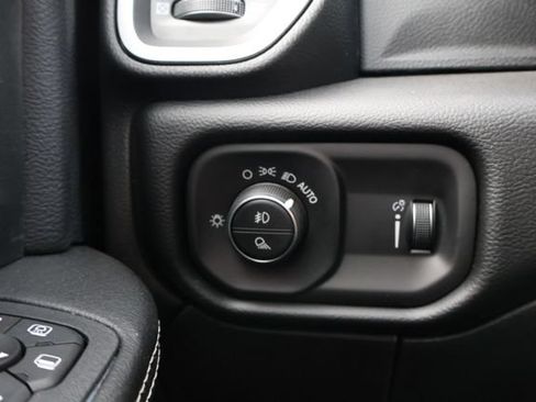 New 2026 RAM 2500 Lone Star AWD/4WD image 17