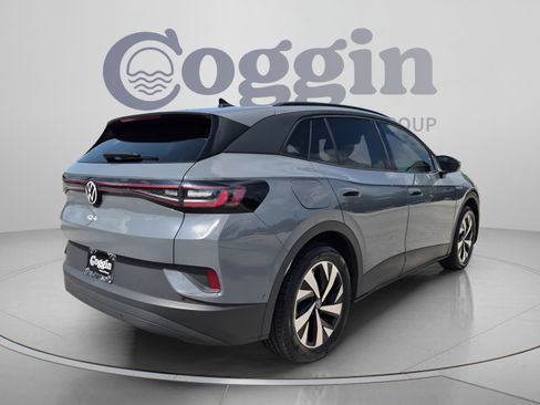 Used 2024 Volkswagen ID.4 Pro RWD image 6