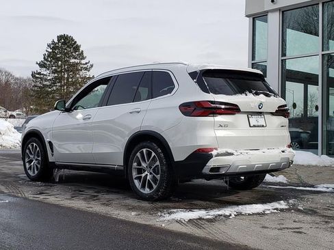 New 2026 BMW X5 xDrive40i image 3