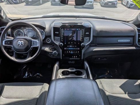 Used 2025 RAM 1500 Big Horn AWD/4WD image 15