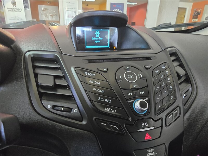 Used 2017 Ford Fiesta SE w/ Cold Weather Package FWD image 17