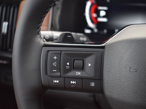 New 2026 Nissan Pathfinder Platinum w/ Cargo Package FWD image 35