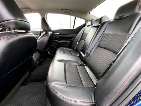 Used 2024 Nissan Altima 2.5 SR image 14