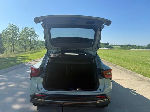New 2026 Chevrolet Trax ACTIV w/ Driver Confidence Package FWD image 5
