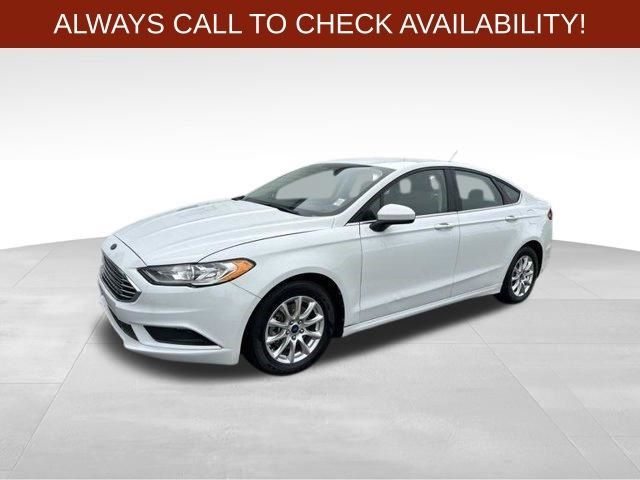 Used 2018 Ford Fusion S FWD image 3