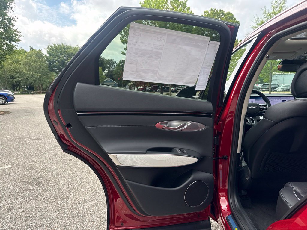 New 2026 Genesis GV70 2.5T Advanced AWD/4WD image 24