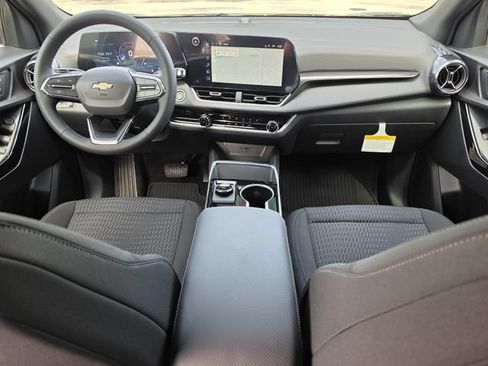 New 2027 Chevrolet Equinox LT FWD image 14
