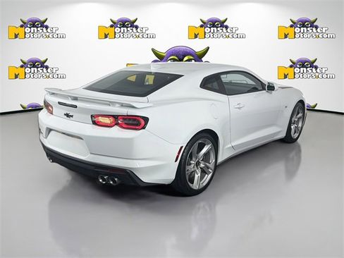 Used 2020 Chevrolet Camaro SS image 5