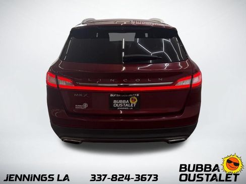 Used 2017 Lincoln MKX Select w/ Select Plus Package FWD image 4
