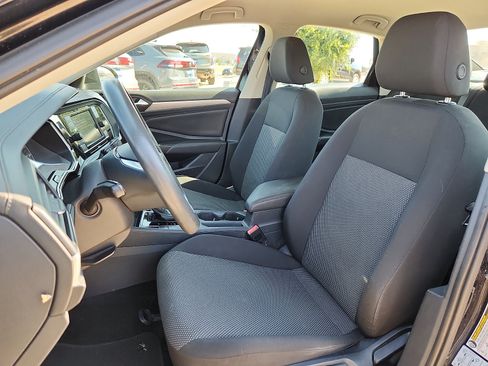 Used 2021 Volkswagen Jetta S FWD image 13