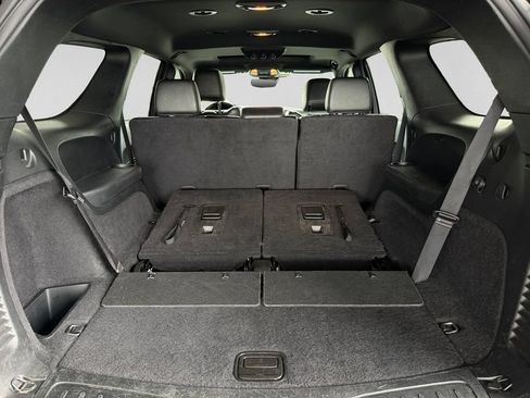Used 2024 Dodge Durango GT RWD image 28