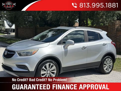 Used 2019 Buick Encore Preferred FWD image 1
