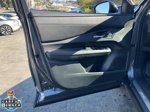 Used 2024 Nissan Ariya FWD image 23
