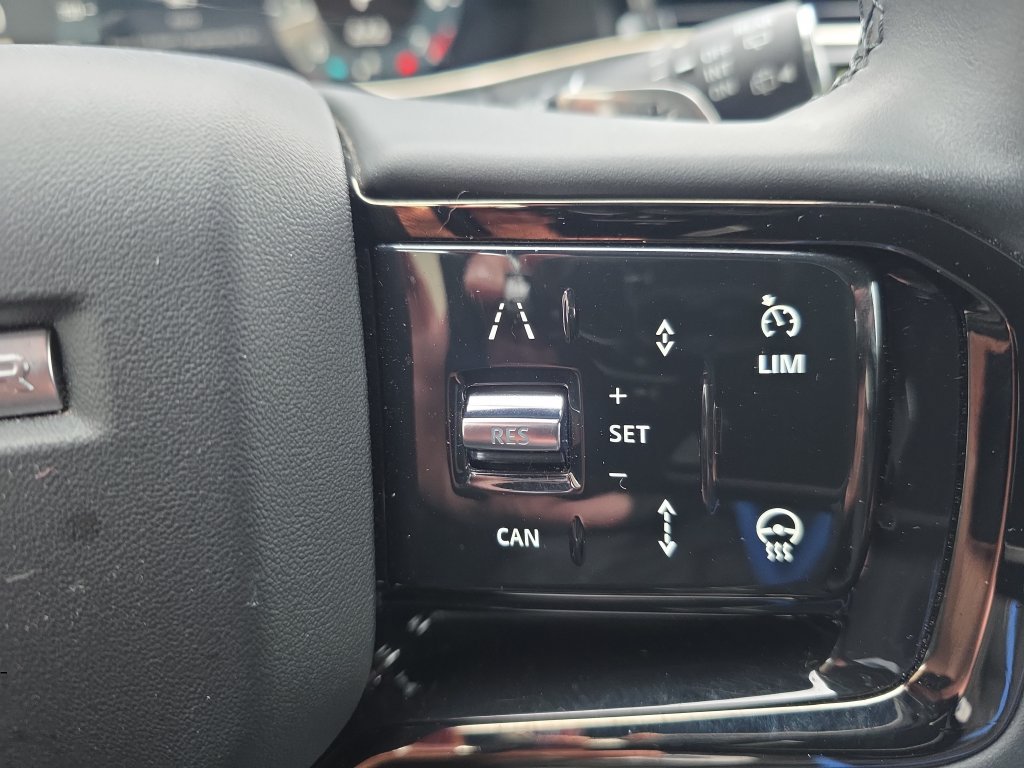 Certified 2024 Land Rover Range Rover Evoque S AWD/4WD image 21