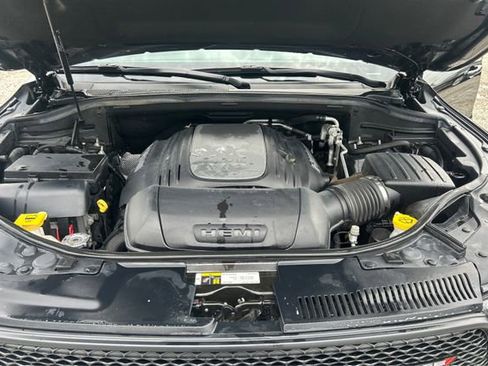 Used 2019 Dodge Durango R/T w/ Technology Group AWD/4WD image 11