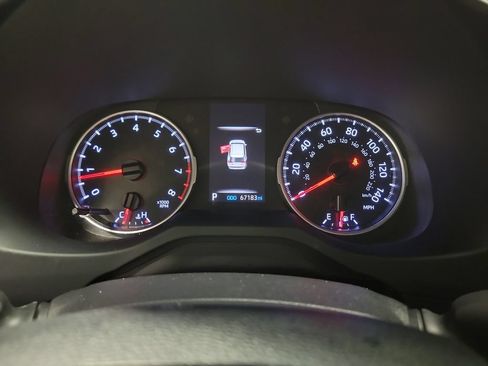 Used 2019 Toyota RAV4 LE w/ All Weather Liner Package AWD/4WD image 27