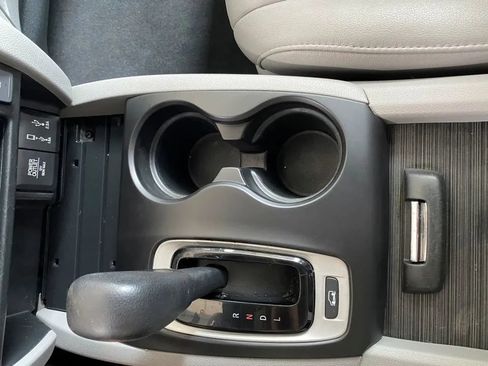 Used 2017 Honda Pilot EX-L image 26