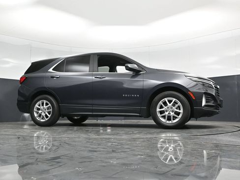 Used 2022 Chevrolet Equinox LT FWD image 45