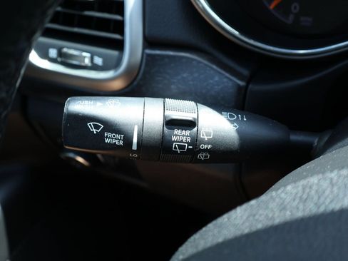 Used 2018 Jeep Grand Cherokee Laredo AWD/4WD image 28
