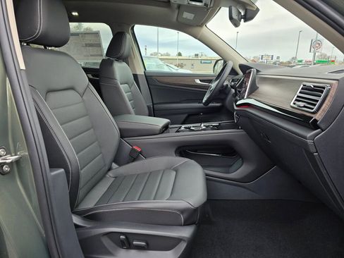 New 2026 Volkswagen Atlas SEL AWD/4WD image 14