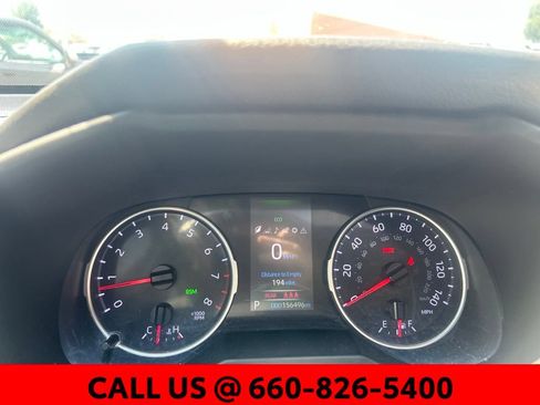 Used 2020 Toyota RAV4 XLE w/ Convenience Package AWD/4WD image 17