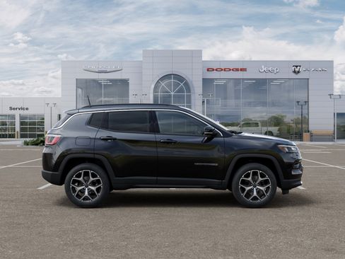 New 2026 Jeep Compass Limited w/ Sun, Sound & Navigation Group AWD/4WD image 47