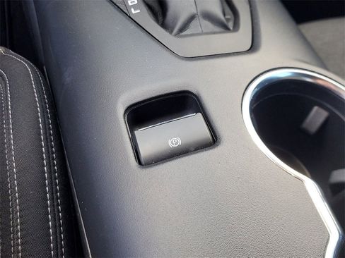 Used 2024 Ford Mustang Coupe image 26