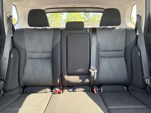 Used 2025 Nissan Rogue SV FWD image 29