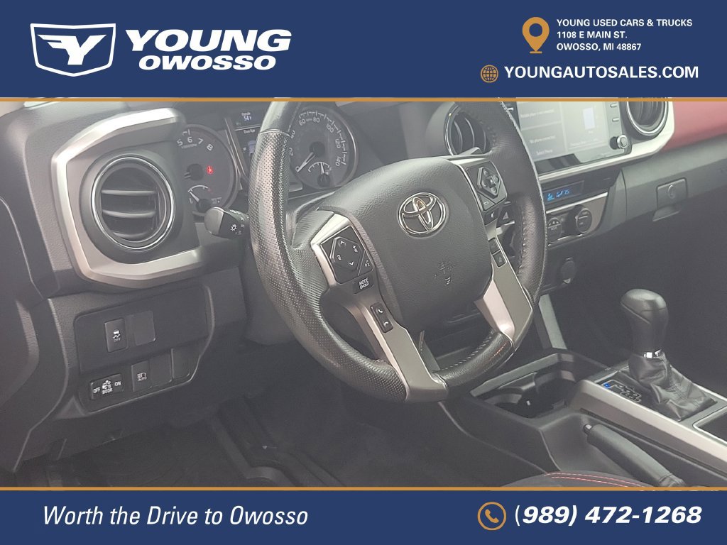 Used 2021 Toyota Tacoma SR5 AWD/4WD image 11
