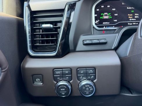 Used 2023 GMC Sierra 1500 Denali w/ Denali Reserve Package image 21