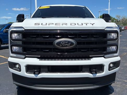 Used 2023 Ford F250 Lariat w/ Black Appearance Package AWD/4WD image 2
