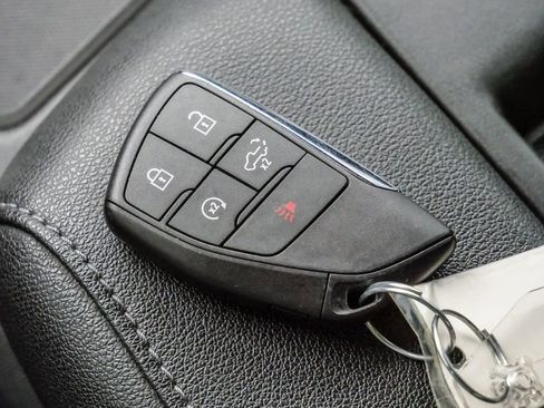 Used 2024 Chevrolet Silverado 1500 Custom Trail Boss w/ LPO, Dark Essentials Package image 33