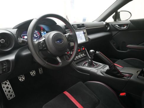 Used 2024 Subaru BRZ Limited w/ Popular Package 2 RWD image 8