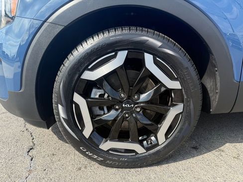 Used 2024 Kia Telluride S w/ S Sunroof Package image 40