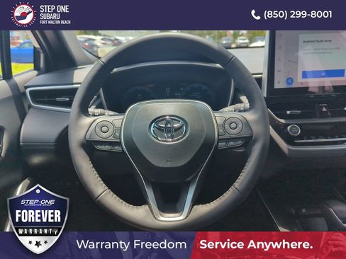 Used 2026 Toyota Corolla Cross XLE AWD/4WD image 17