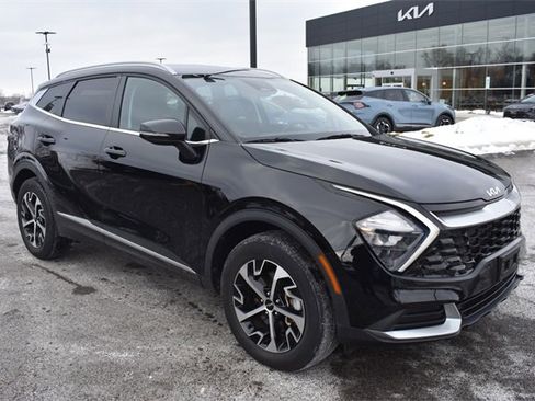 Certified 2023 Kia Sportage EX image 10