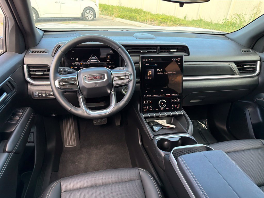 Used 2026 GMC Terrain Elevation w/ Elevation Premium Package AWD/4WD image 16