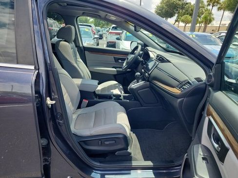 Used 2018 Honda CR-V Touring image 10