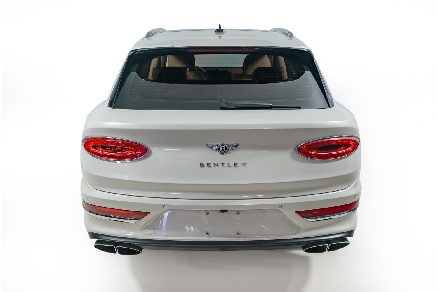 Used 2023 Bentley Bentayga AWD/4WD image 7