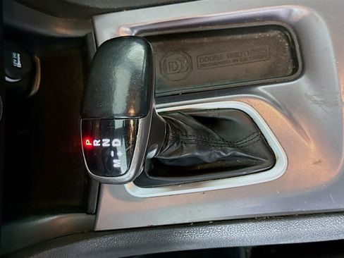 Used 2020 Dodge Charger SXT w/ Leather Interior Group image 20