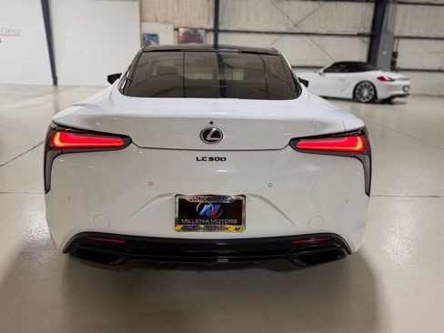 Used 2018 Lexus LC 500 Coupe w/ Touring Package RWD image 55